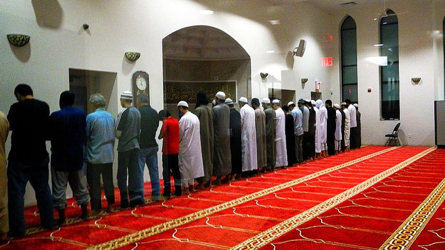 Su`uz-zhan Para Shahabat