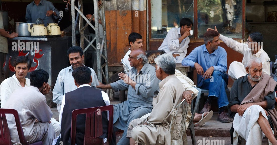 Mengobrol Banyak Dosanya