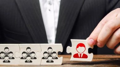 Hukum Memanfaatkan Koneksi untuk Kepentingan Tertentu