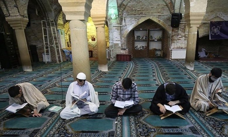 I’tikaf Lebih Istimewa daripada ‘Umrah