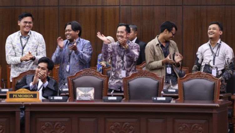 Beruntung Masih Ada Aktivis Masyarakat Sipil
